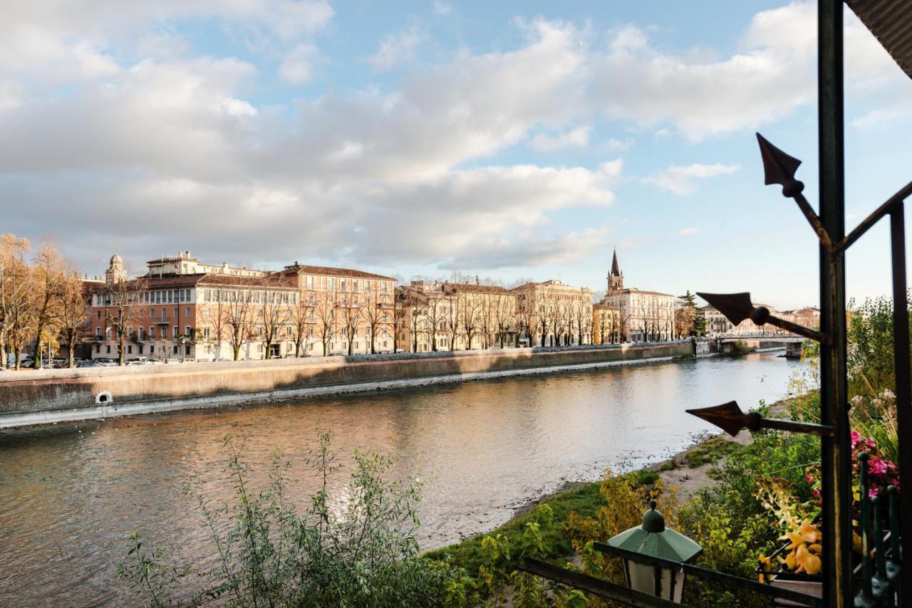 Ponte Postumio Apartment Verona Bagian luar foto