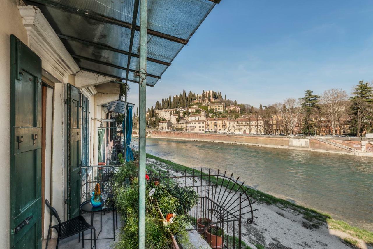 Ponte Postumio Apartment Verona Bagian luar foto