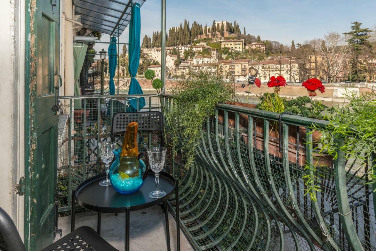 Ponte Postumio Apartment Verona Bagian luar foto