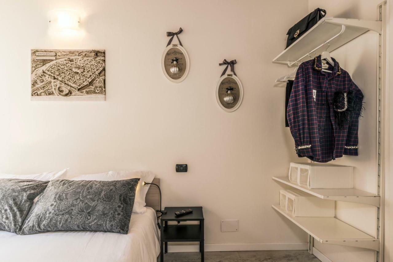 Ponte Postumio Apartment Verona Bagian luar foto